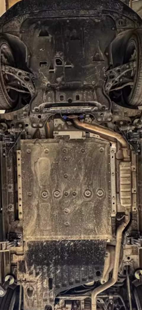 Xevaban.com ở 214 Giải Ph&oacute;ng l&agrave; đơn vị chuy&ecirc;n cung cấp phụ kiện oto, đồ chơi oto, phụ kiện geely Monjaro, đồ chơi geely Monjaro, gi&aacute;p gầm Monjaro, gi&aacute;p gầm Geely Monjaro, gi&aacute;p động cơ Monjaro, gi&aacute;p pin Monjaro, bảo vệ gầm Monjaro, bảo vệ pin Monjaro.